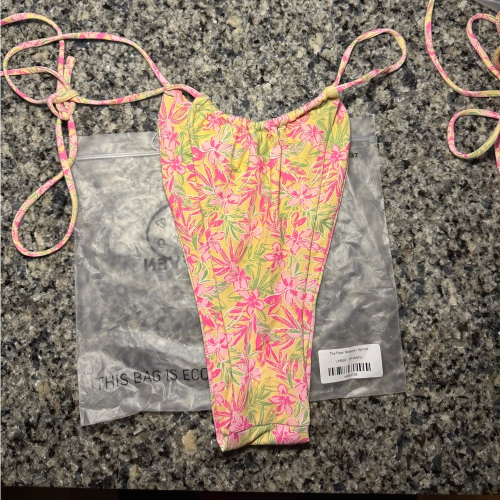437 X That’s So Sabotage St Tropez Bikini Set - Picture 4 of 5